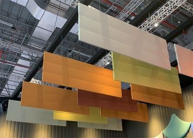 Tappezzeria che copre i deflettori acustici del soffitto/che appende i deflettori acustici su misura